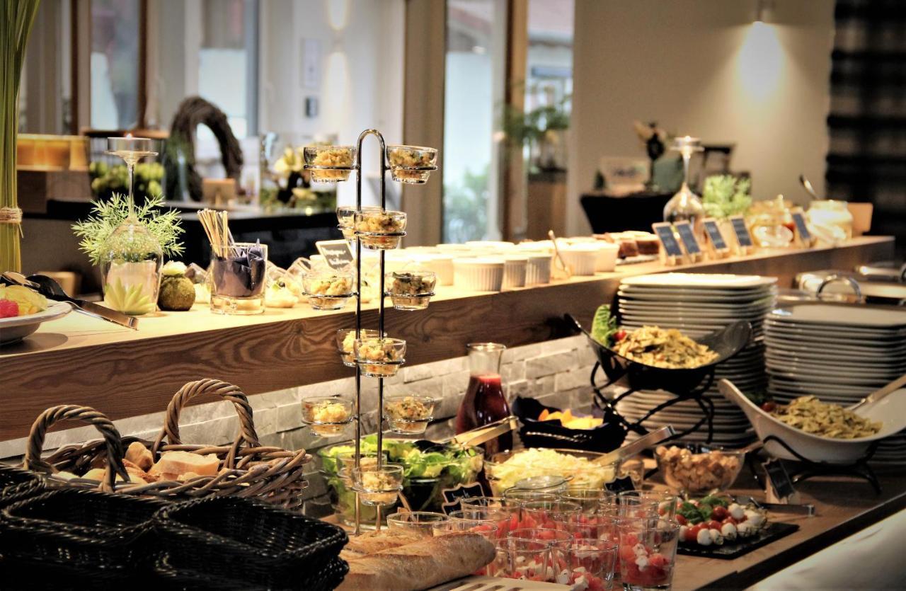 Fuenfseen Art & Galerie Hotel Lenz Plauer See מראה חיצוני תמונה